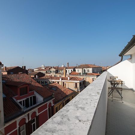 Savoia & Jolanda Apartments 2 Venedig Exterior foto