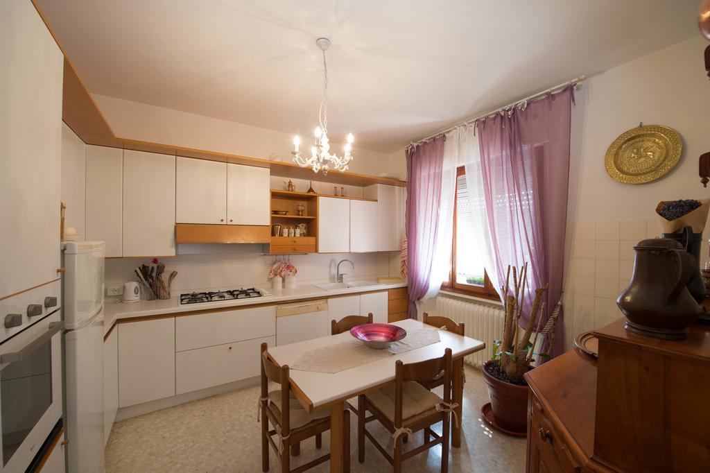 Savoia & Jolanda Apartments 2 Venedig Zimmer foto