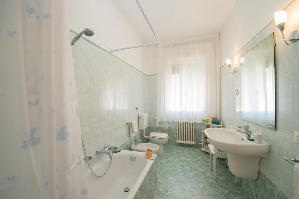 Savoia & Jolanda Apartments 2 Venedig Zimmer foto